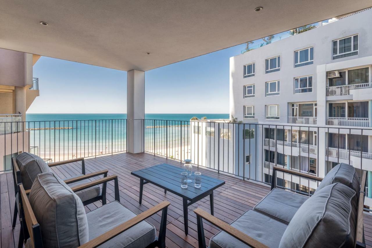 Front Of Beach - Trumpeldor Street Тел Авив Екстериор снимка